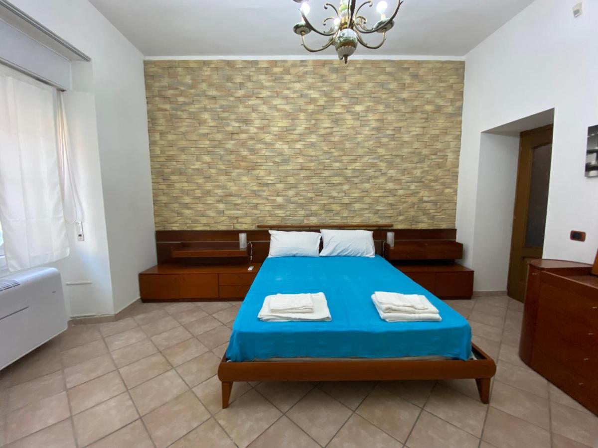 Rossini'S House Apartment Каляри Екстериор снимка